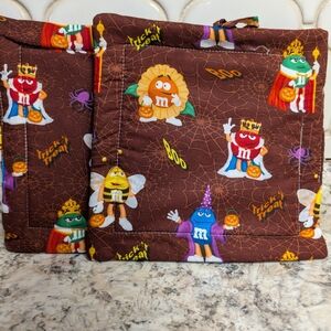M&M'S Festive Brown Pot Holders with Colorful Characters